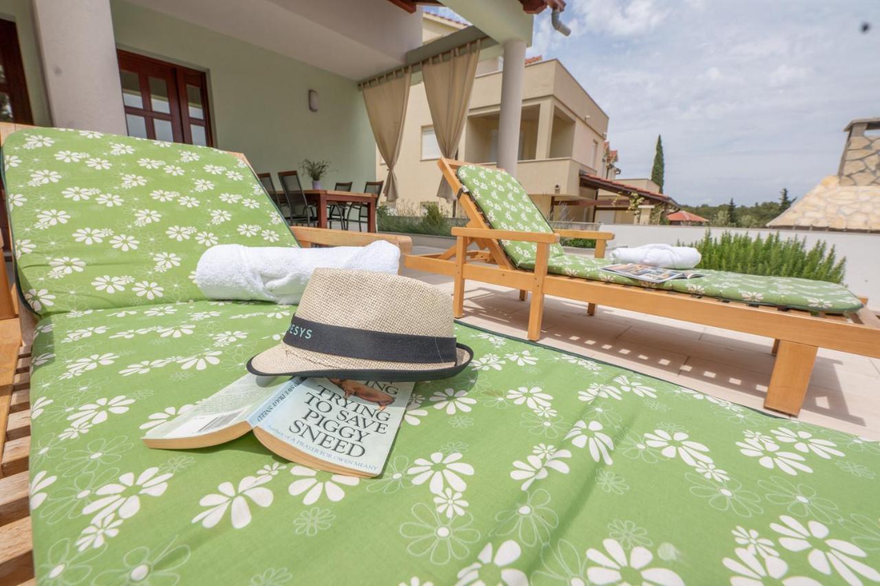 Villa Kalinic Милна Экстерьер фото