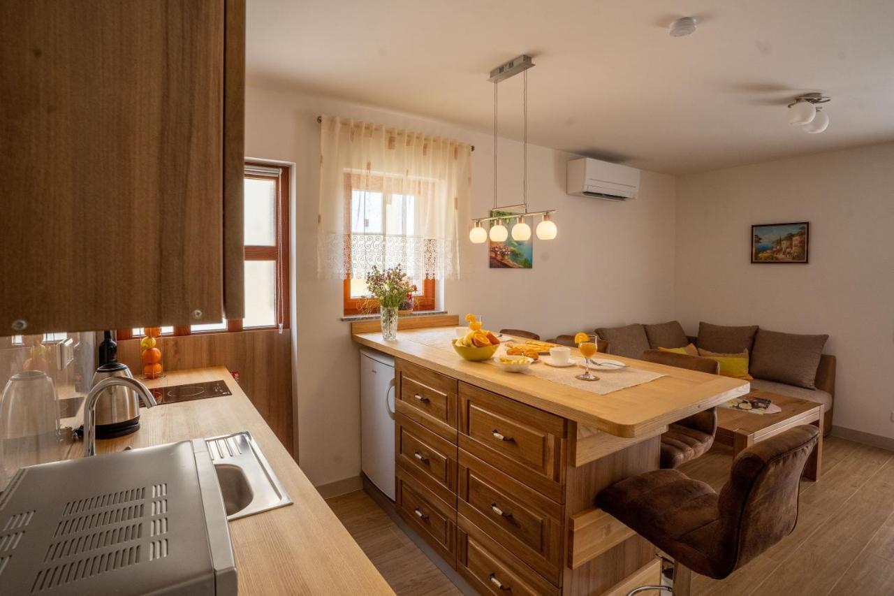 Villa Kalinic Милна Экстерьер фото